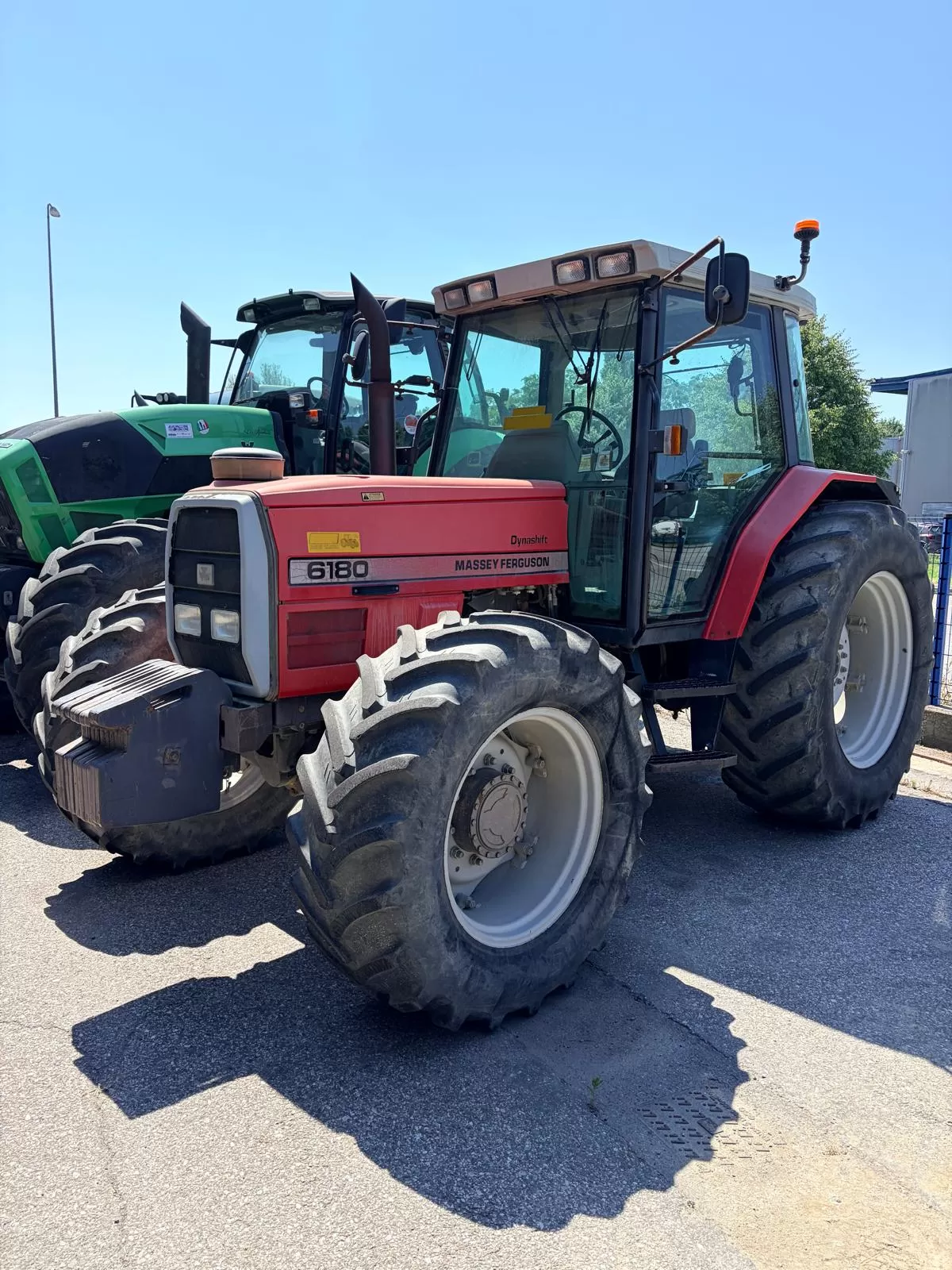 MASSEY FERGUSON 6180 DYNASHIFT