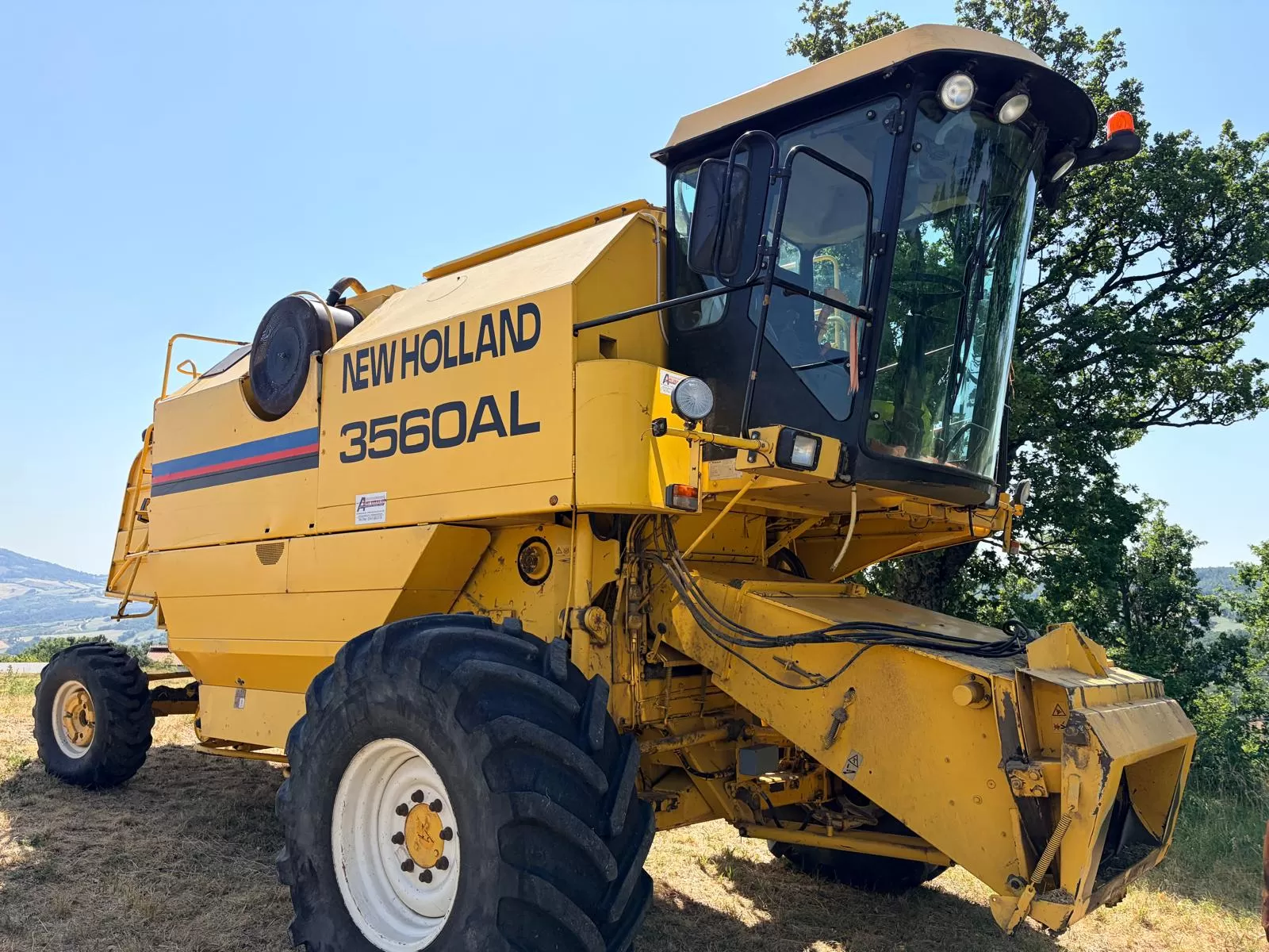 TREBBIA NEW HOLLAND 3560 AL 